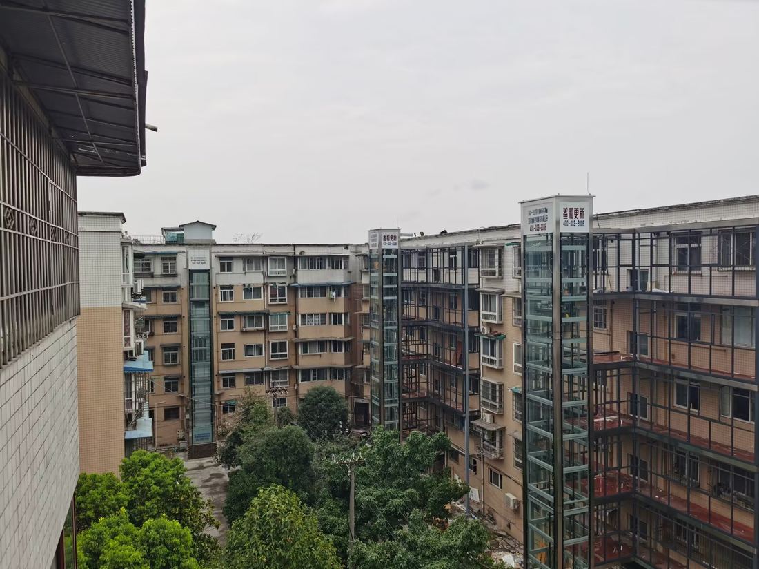 九寨花园 既有建筑加装项目实景照片