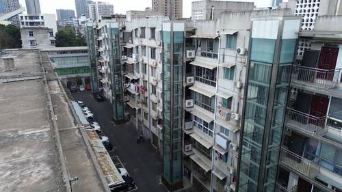 绵远街18号 既有建筑加装项目实景